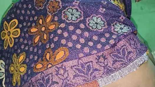 Sister-in-law took my penis in her pussy with great love.