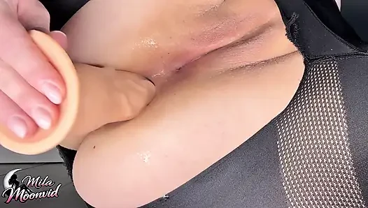 Arsch entspannt nach dem training - anal mit mila