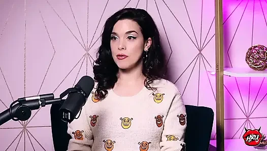 Nicole Vaunt on Art, Adult Films & the Size Myth