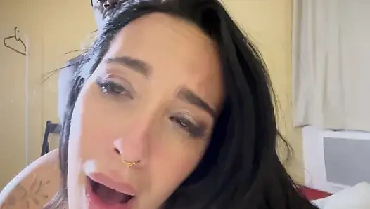 Verheiratete MILF Mit Dickem Arsch Verliebt Sich in Langen BBC