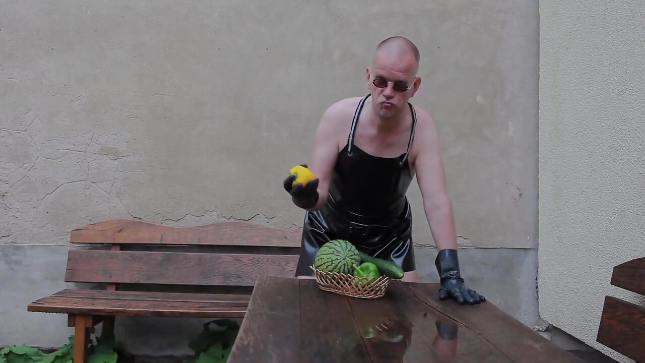 The Horny Rubber Gardener - Crushing Vegetables & Boot Care