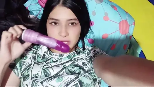 En iyi arkadaşınla flört etmek sekse yol açıyor (gerçek ev yapımı)