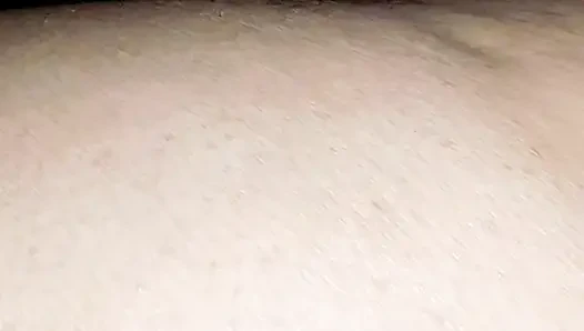 Küçük yaraklı kadın kılıklı büyük vajinalı ateşli evli kadın