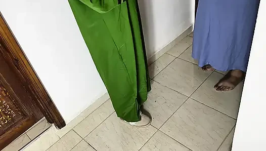 Istri arabku khalijia besar