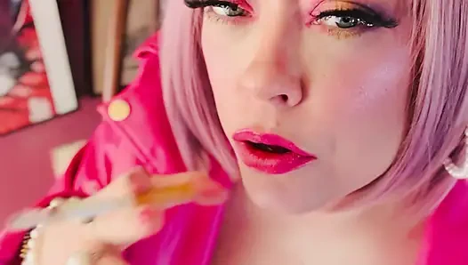 Your Sweetheart, Tina Snua, Looking cute And Smoking A Cigarette For You - OMI OME Snap Inhles Smoke Rings