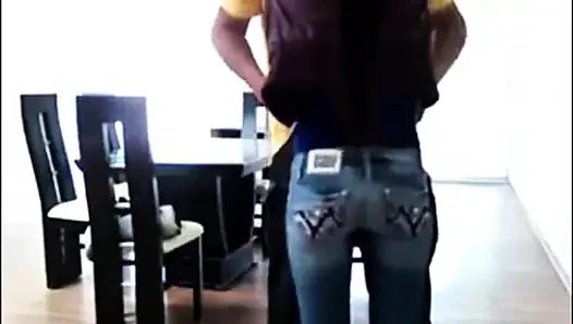 Schneller Blowjob Im Büro