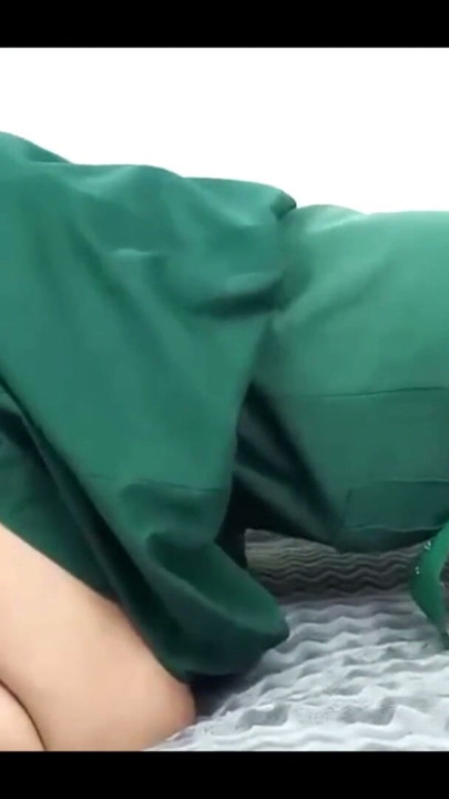 Foda com creampie em garota escoteira tailandesa gordinha de uniforme em estilo doggy | Clip 1