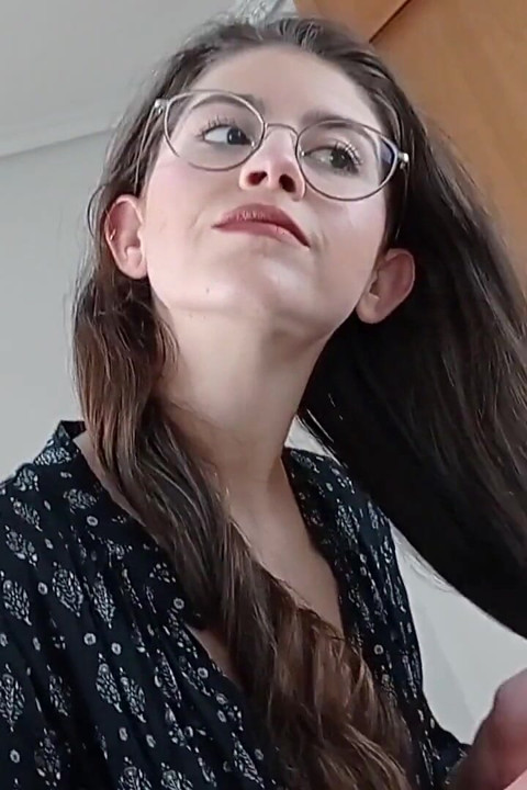 18yo Neck Fetish Sensitive Seduction