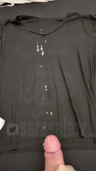 Sara salazar epic cumshot