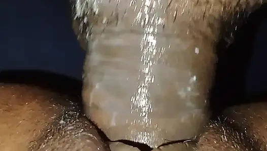 Muncrat di pantat pacar