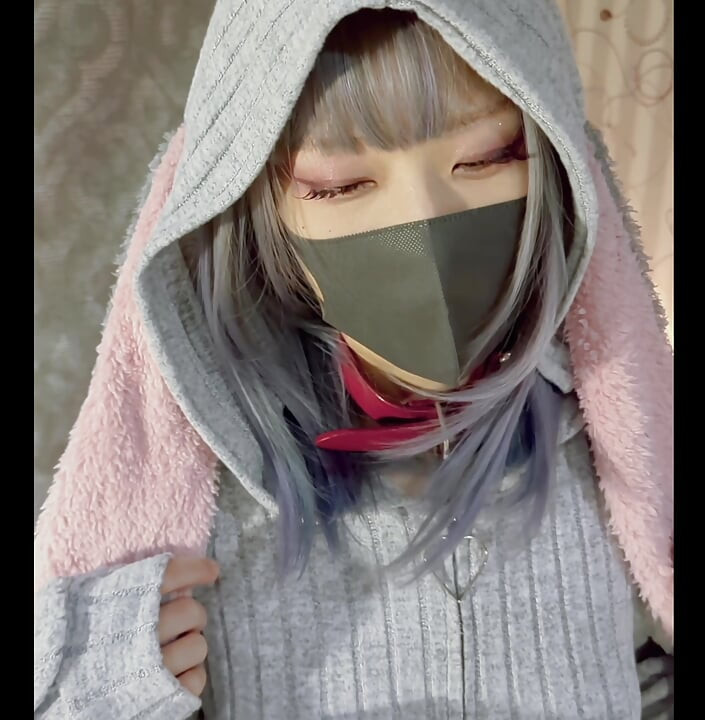 Sclavă sexuală japoneză în costum de iepuraș sexy yuca_