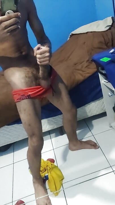 Cumming in the Mirror