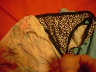 18 yr old twins underwear cum