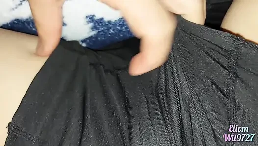 Xxx desi üvey kızımı siktiğimde sonra amının çok sevimli olduğunu görüyorum