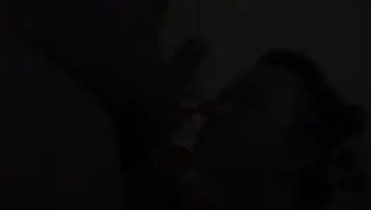 John Jens'in ağzını dölüyle dolduruyor