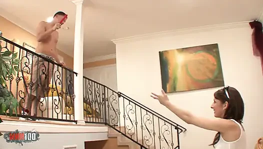 Si imut lexi bloom lagi asik bersenang-senang sama kontol besar alex