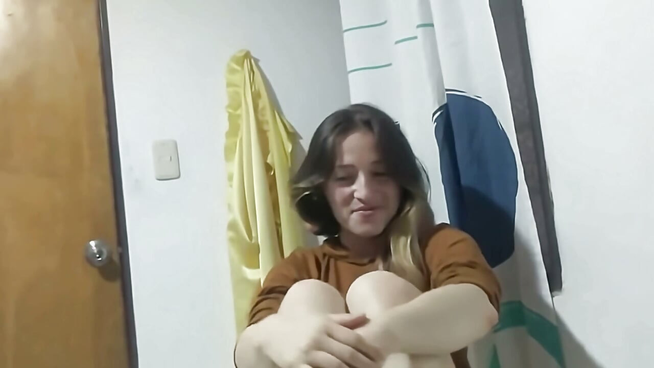 MY STEPSISTER DISCOVERS ME HIDING PART 2