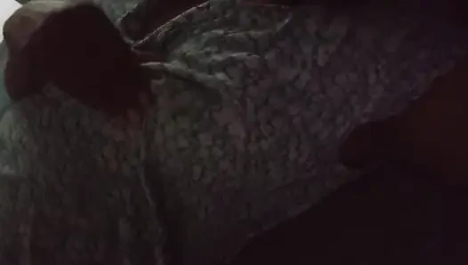 Adik tiri dengan toket besar dientot brutal sama dildo abang tirinya sendiri