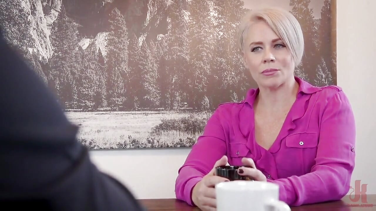 Therapist Caught Scamming Her Slutty Step-daughter's Ass