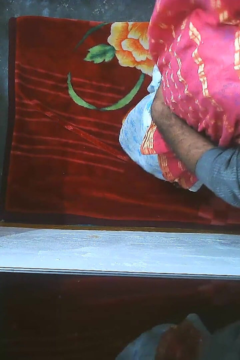 مثير حليبي خادمة اللعنة