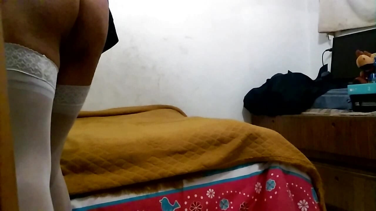 Joselynne Crossdresser High Heels And Stockings Using Anal Balls Part One
