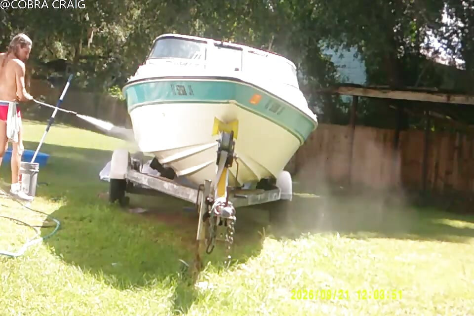 9-21-26 COBRA STARTS THE BOAT THE WHOLE TIME BIT CH ING THE LADY NEXT DOOR IS A HI IQ MORON AND THE LOVE BUGS.