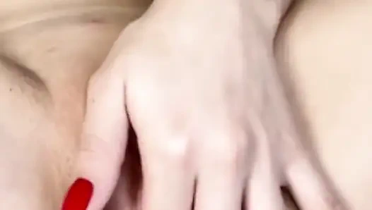 Она без ума от этого резинового члена