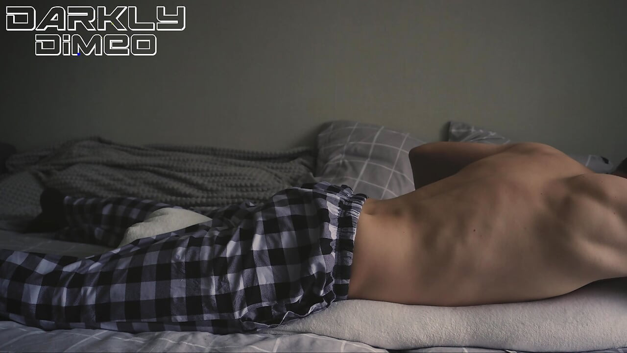 晨间例行公事：爸爸在你耳边低声说甜美的话, 大声呻吟, 梦到你的