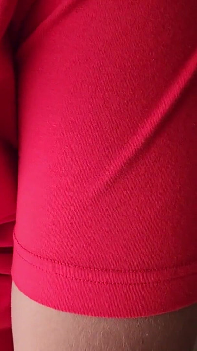Detik kuat dari "ibu tiri memberikan saya handjob seksi sebelum waktu katil"