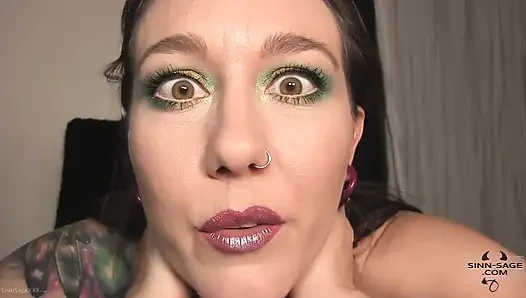 Присмотри, куколок, с участием Sinn Sage