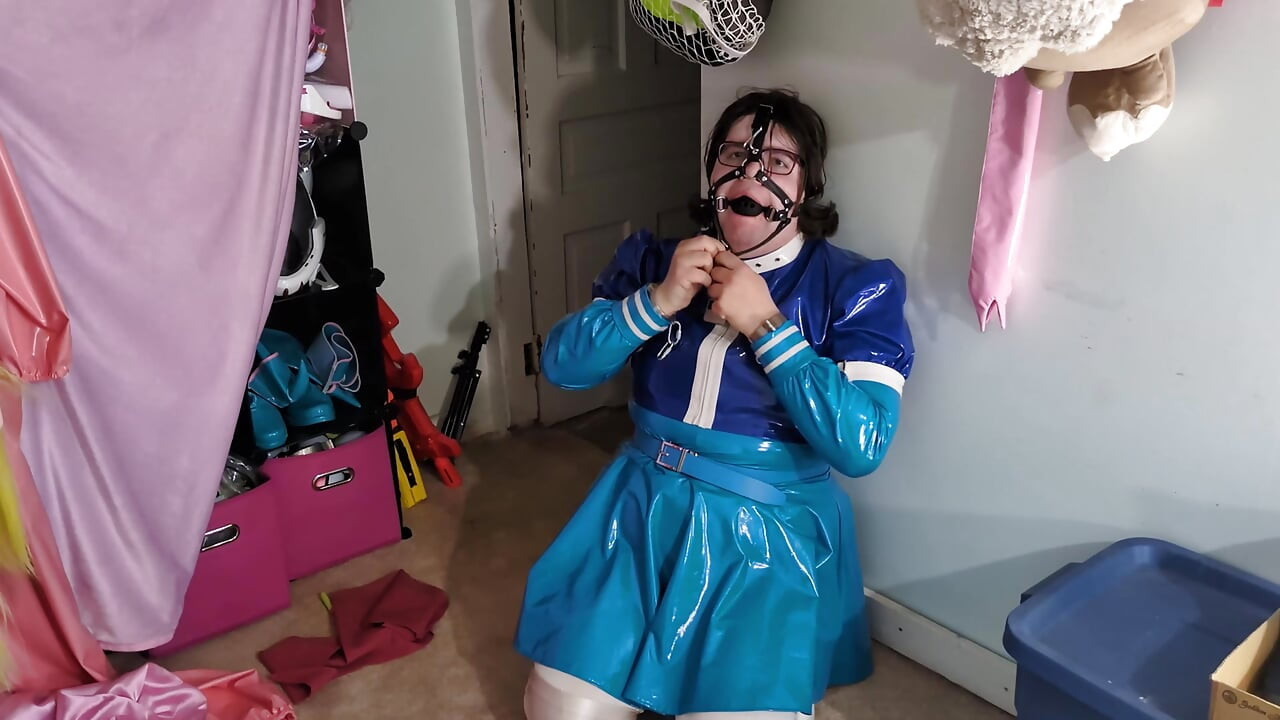 Maria Cosplay, esaret resimleri ve zaman kilidi eller serbest vibratör orgazmı