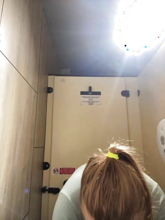 Extreme fucking anal in the gym with jucielussie