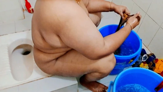 Gadis Telanjang Bangladesh, Video Mandi XX Bangladesh, Berbicara Bangladesh