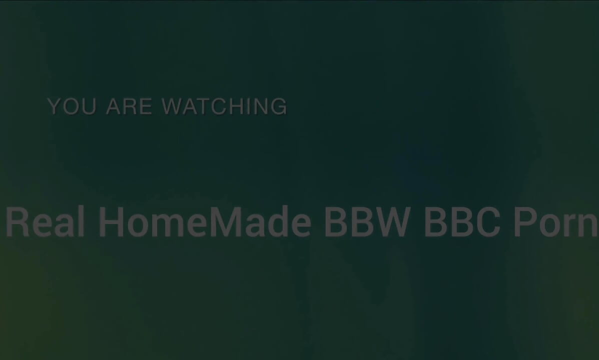 Ejaculare feminină mângâindu-mi pula mare și neagră și tare