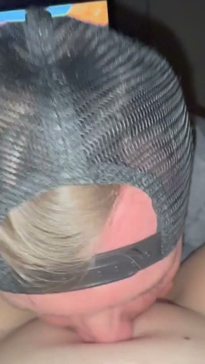 POV Amateur eats pussy to squirting orgasm | Clip 1