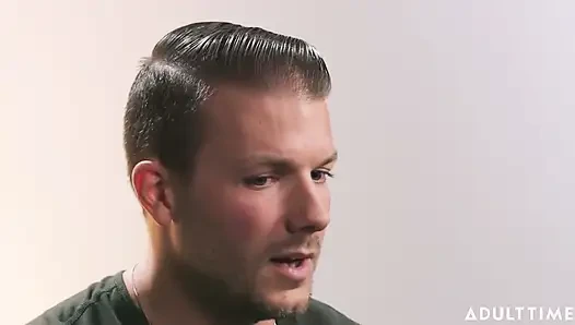 Codey steele hat den Mormonismus für Porno und Vergnügen abgerutscht! | Pornostar-Interview | Erwachsenenzeit