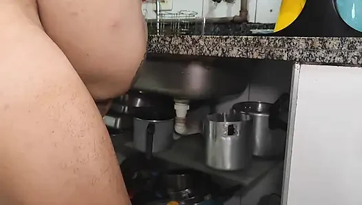 I WENT TO ASK FOR SUGAR AT THE NEIGHBOR'S HOUSE HE ATE MY ASS