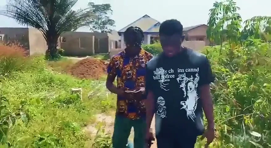 Trekking with a Friend to Secretly Fuck in Uncompleted House