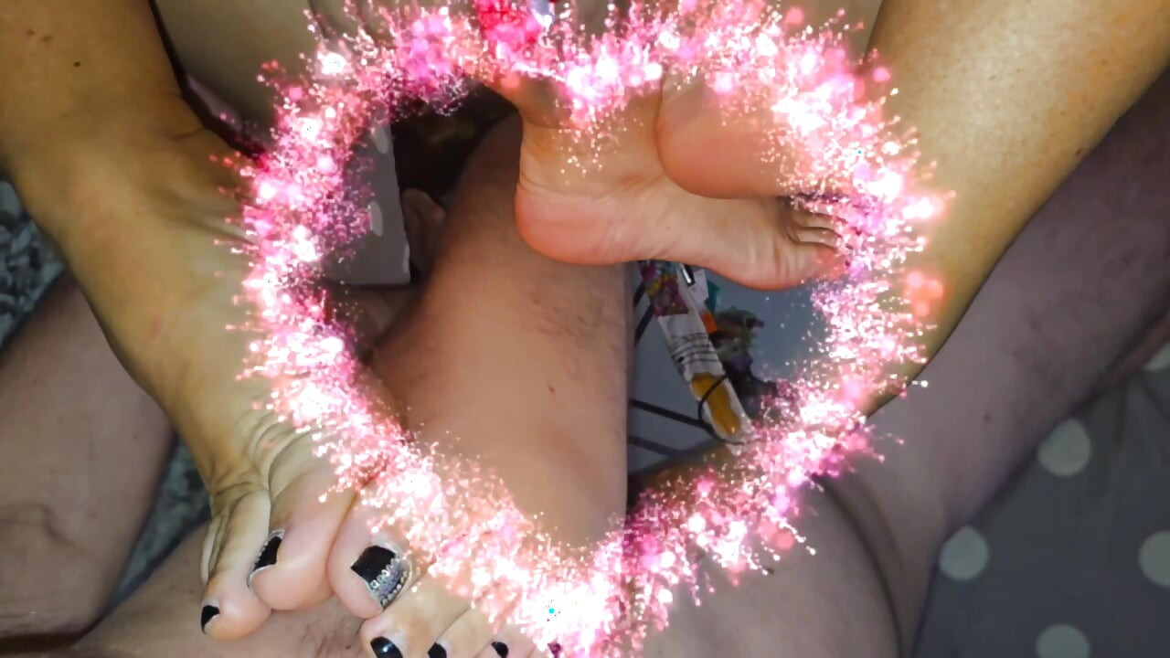 A Hot Stepmom Wants to Practice Sex Before Her Date