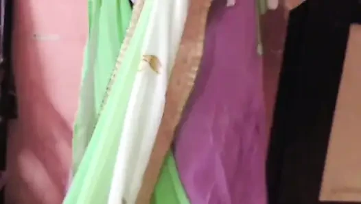 Hintli tamil sürtük evli kadın renu sutyensiz bluz ve külotsuz minyon sari gizli sevgilisi için azdırıyor! Indianhotwifex