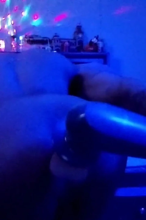 Its a Vibe! Jimmyzdick Finds a Back Massager and a Dildo??