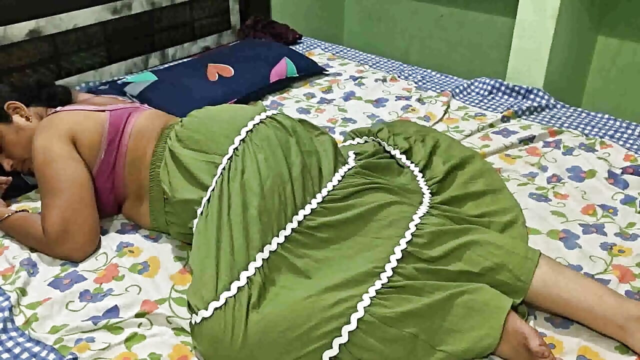 Beautiful Sindu Aunty Hot Sex