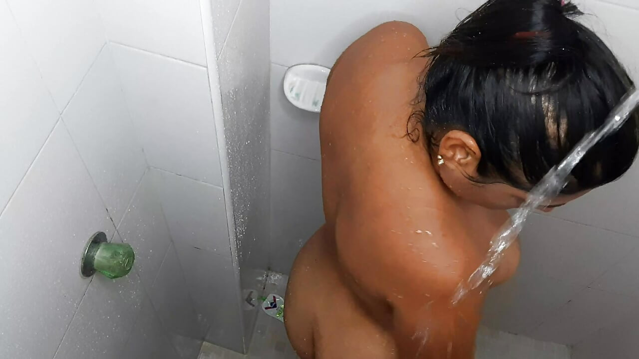 Eu dou à minha madrasta uma boa massagem