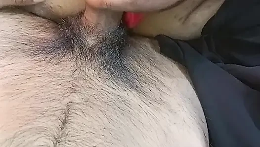 Bhabhi ne devar ka hath se lund ka pani nikala