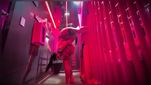 Lezbiyen tinder randevusunda motelde göt yalıyor - Anitta Miller ve Sweet Kimmi