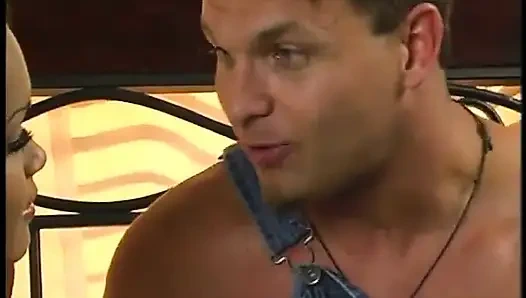 Chica Boom'lu Daisy'den film akışı