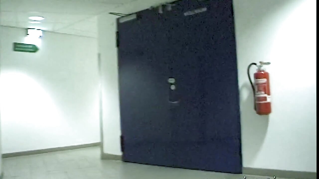 Bewakingscamera gefilmd op het toilet