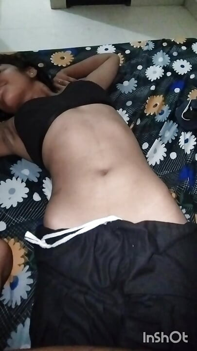 Indian virgin school girl fucks her tashan sir for the first time
