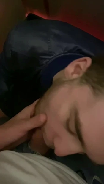 Toilet blowjob was a success