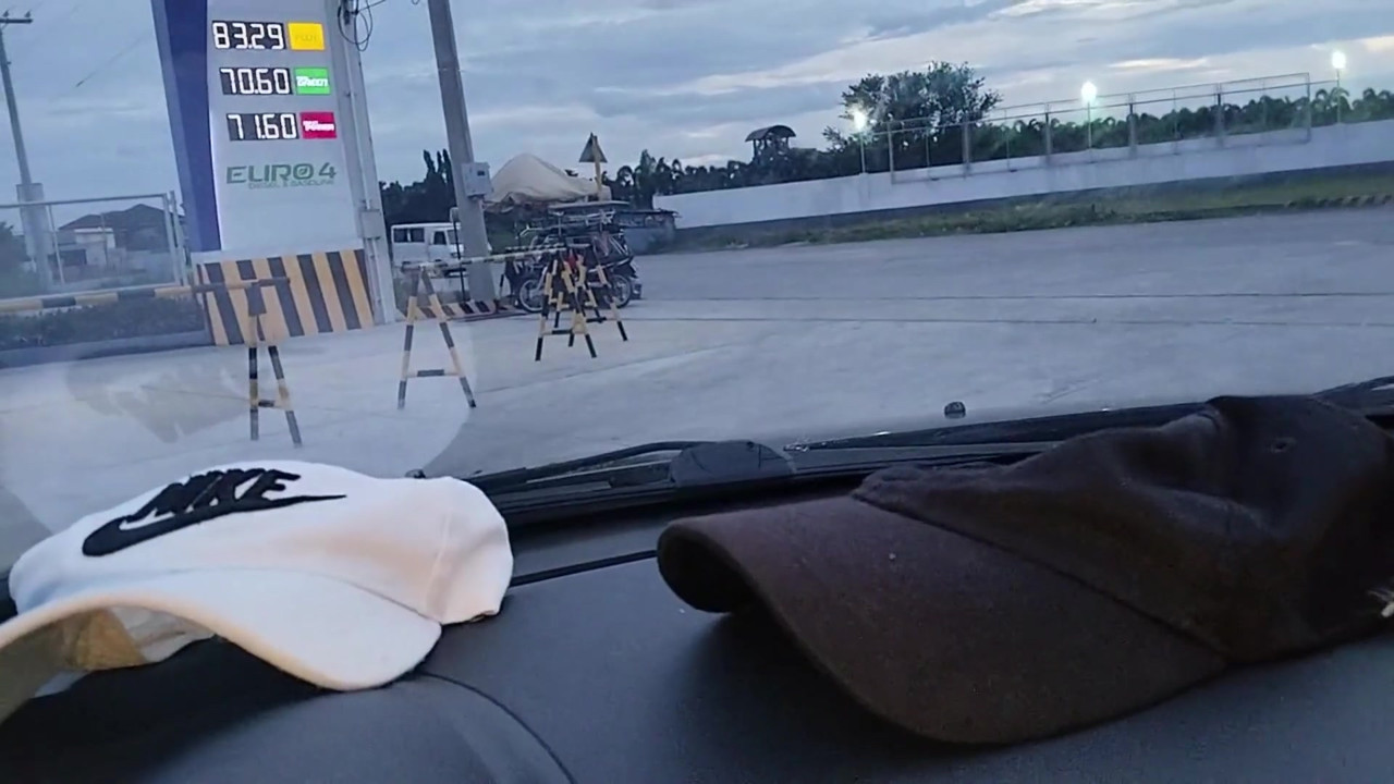 PAINFULL DEFLORATION OF INNOCENT SCHOOLGIRL IN PUBLIC CAR